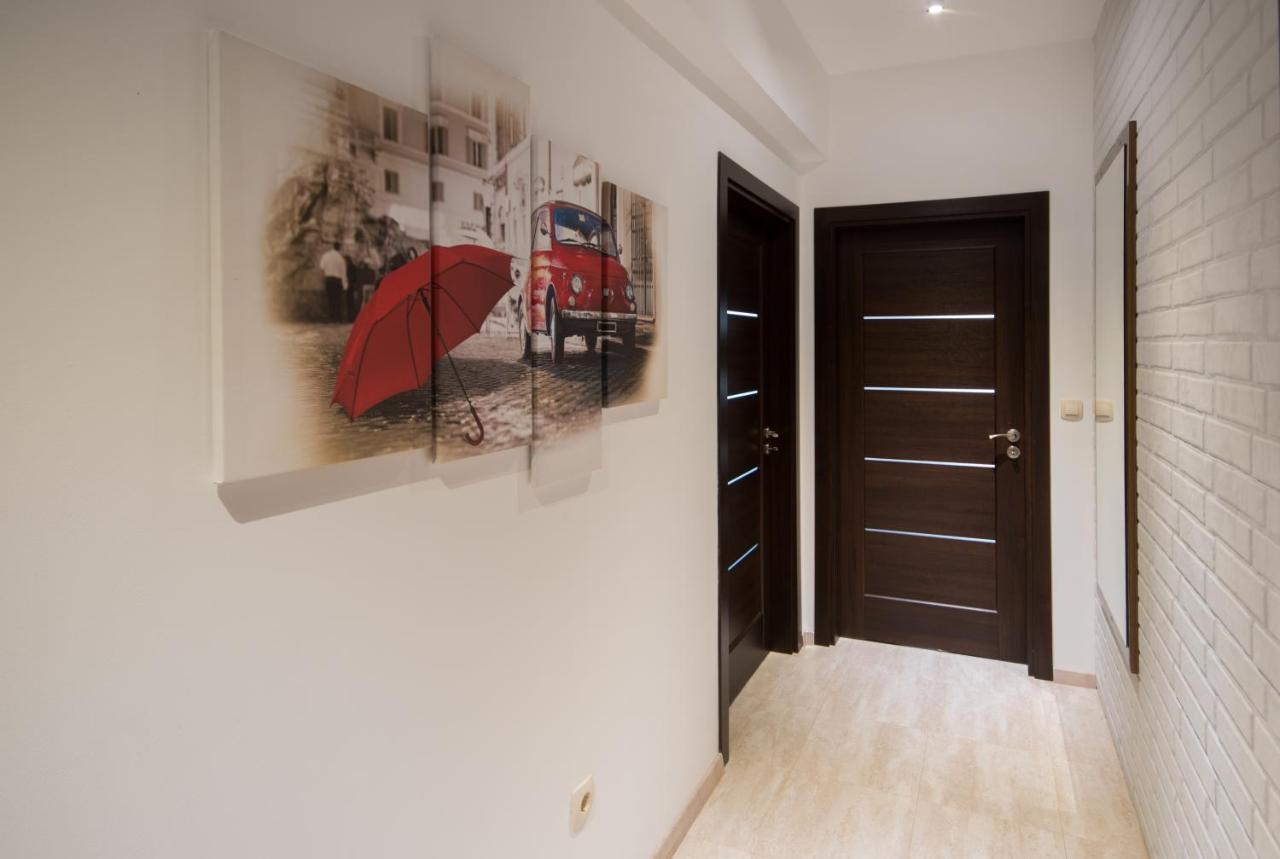 City Apartments Triumph Варна Екстер'єр фото
