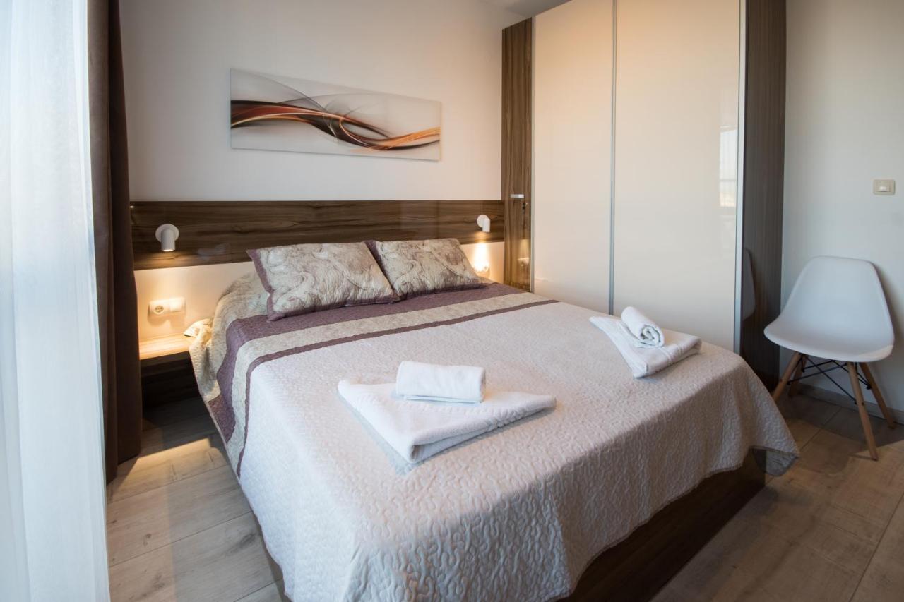 City Apartments Triumph Варна Екстер'єр фото
